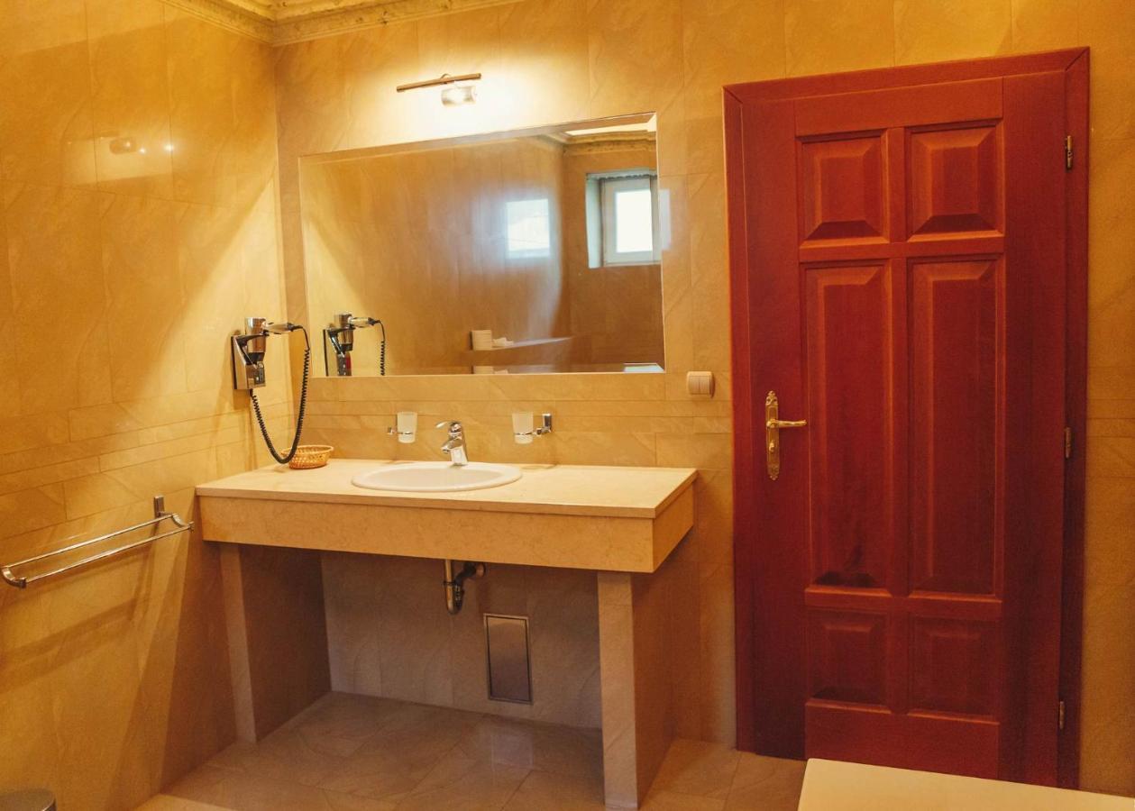 Hotel Memorial Terezín Εξωτερικό φωτογραφία